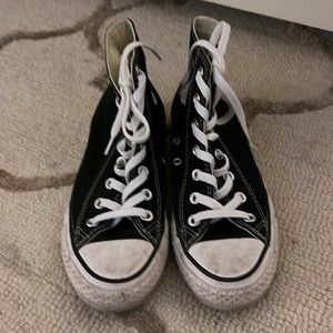 Black High Top Converse size 7